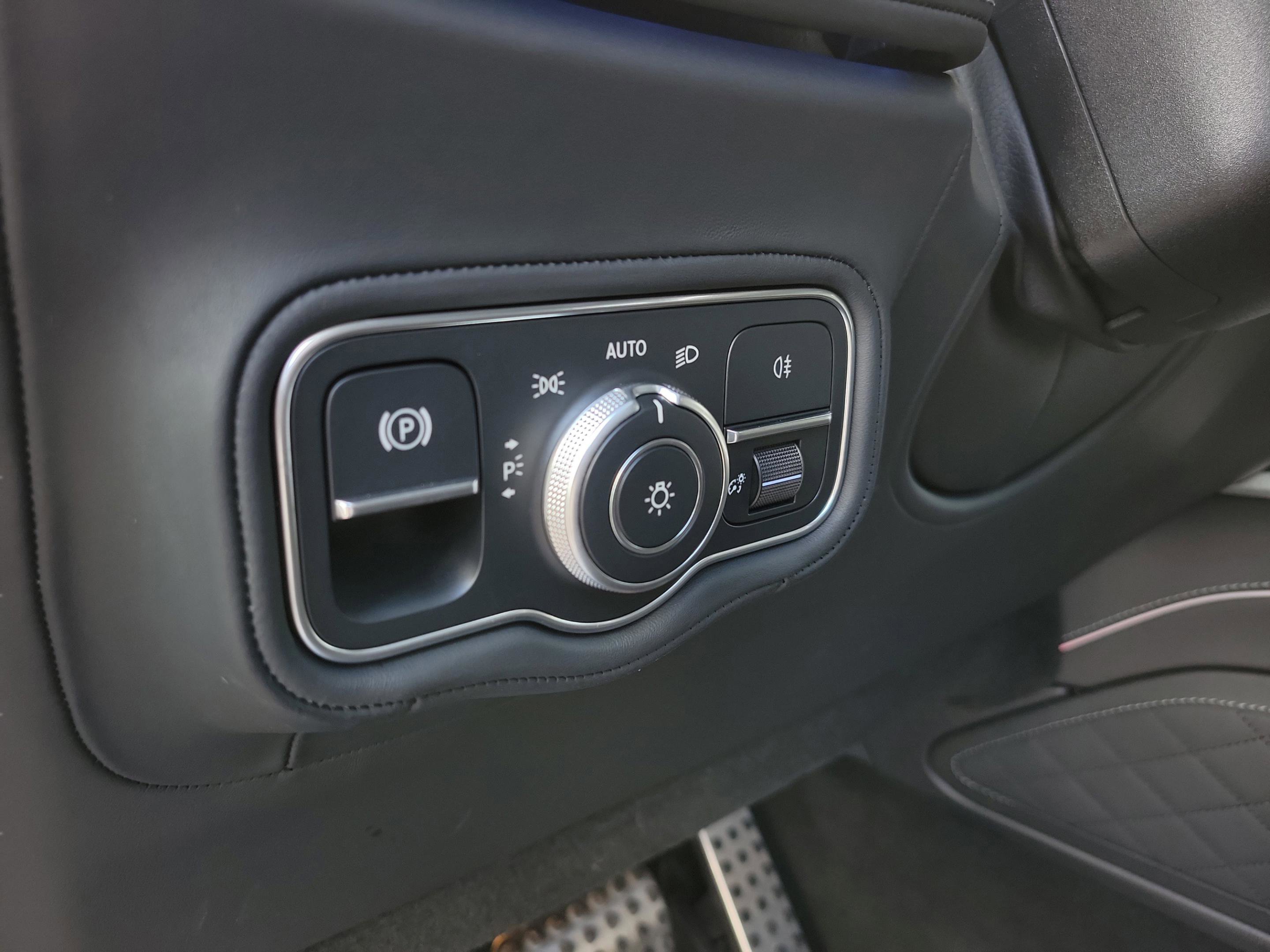 Certified 2025 Mercedes-Benz G 63 AMG 4MATIC image 18