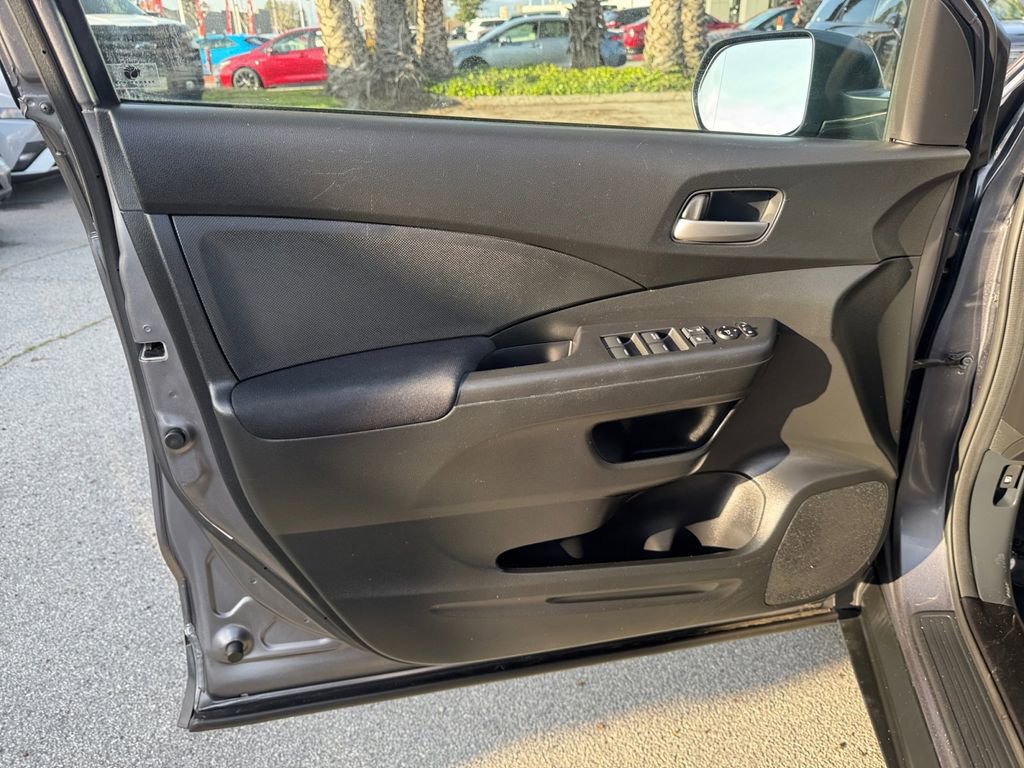 Used 2015 Honda CR-V LX image 11