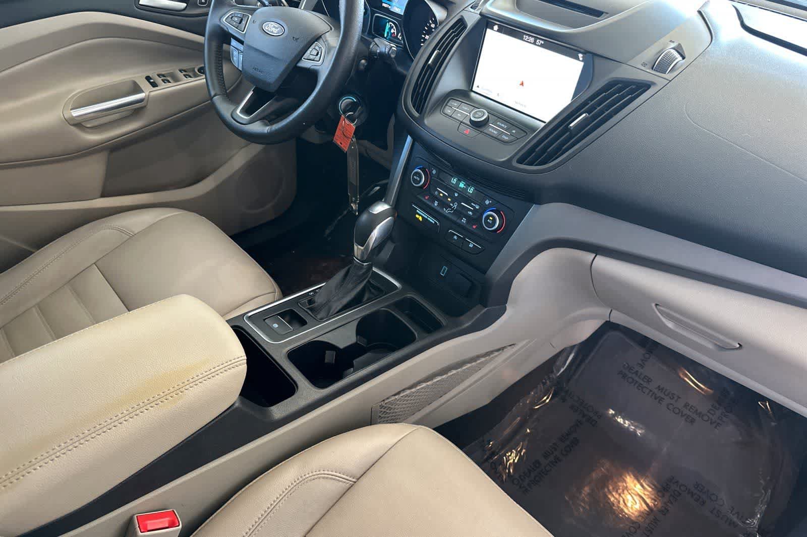 Used 2018 Ford Escape SEL AWD/4WD image 17