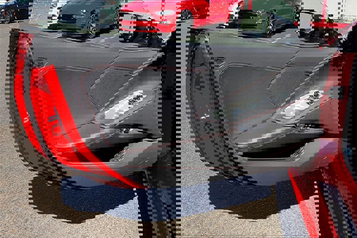 Used 2023 Chevrolet Corvette Stingray Coupe w/ Z51 Performance Package image 13