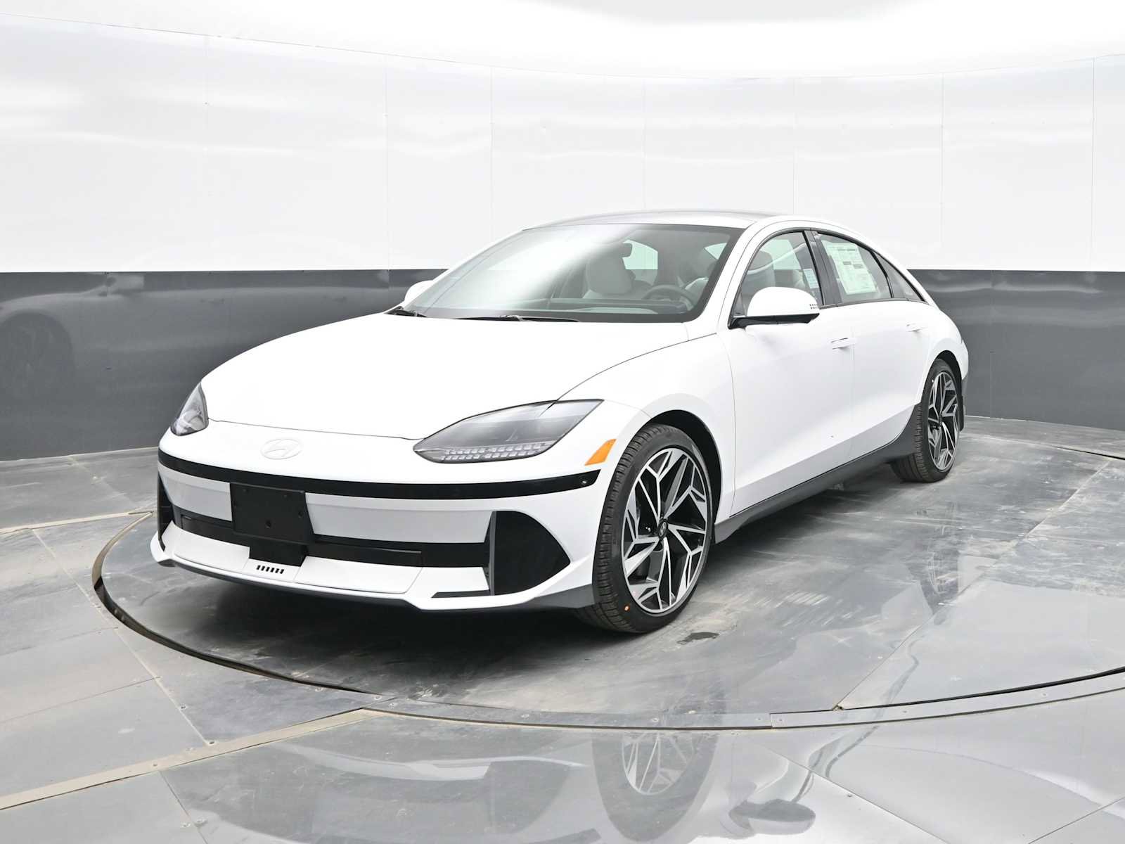 New 2025 Hyundai Ioniq 6 Limited