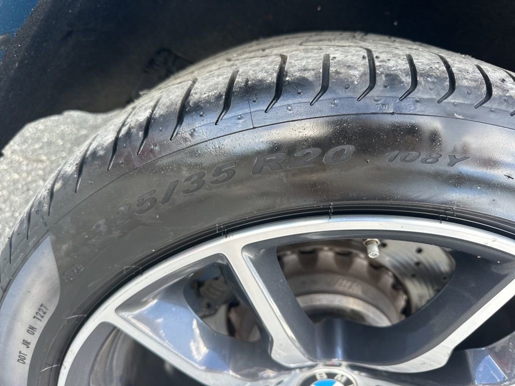 Used 2016 BMW X5 M image 34