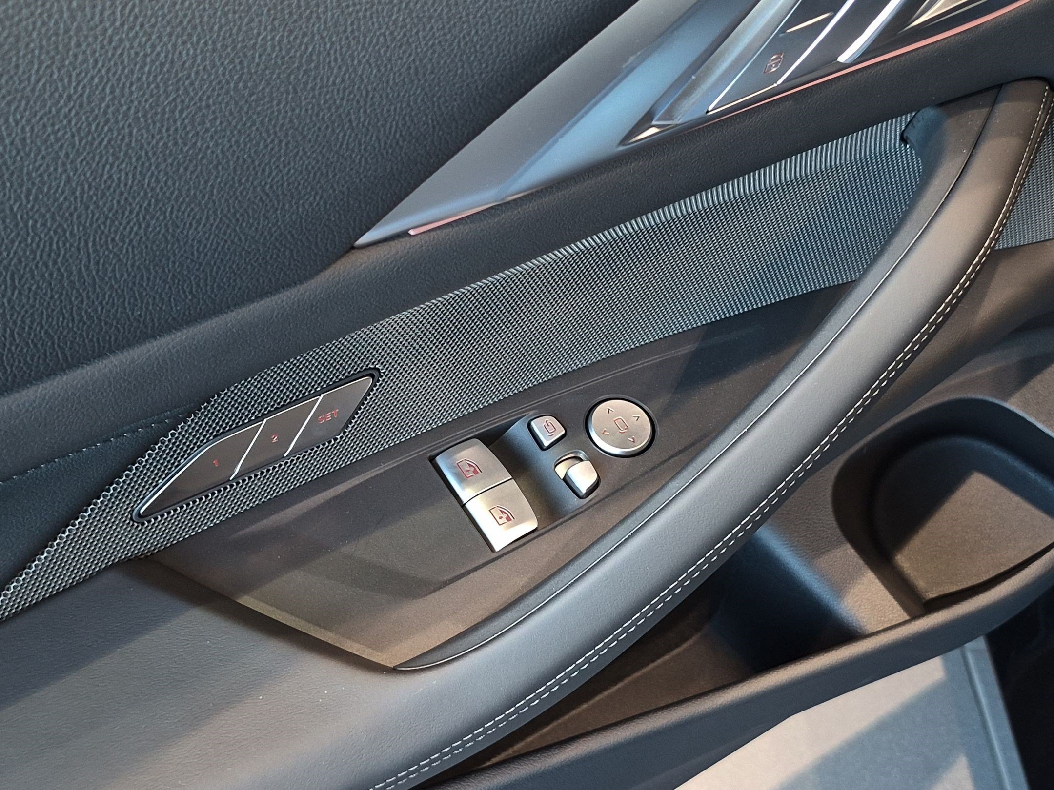 New 2027 BMW M4 xDrive Competition AWD/4WD image 14