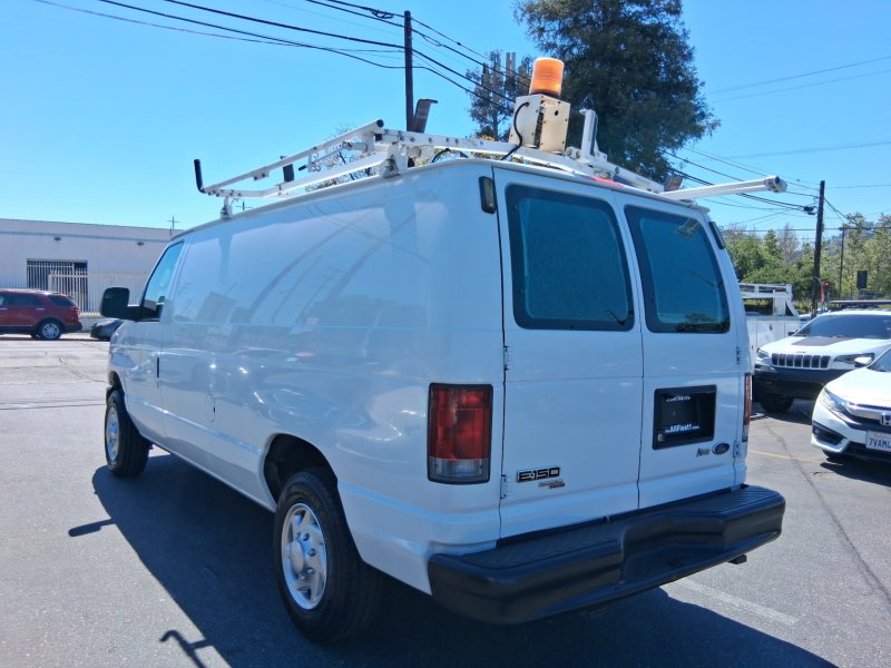 Used 2013 Ford E-150 and Econoline 150 RWD image 4