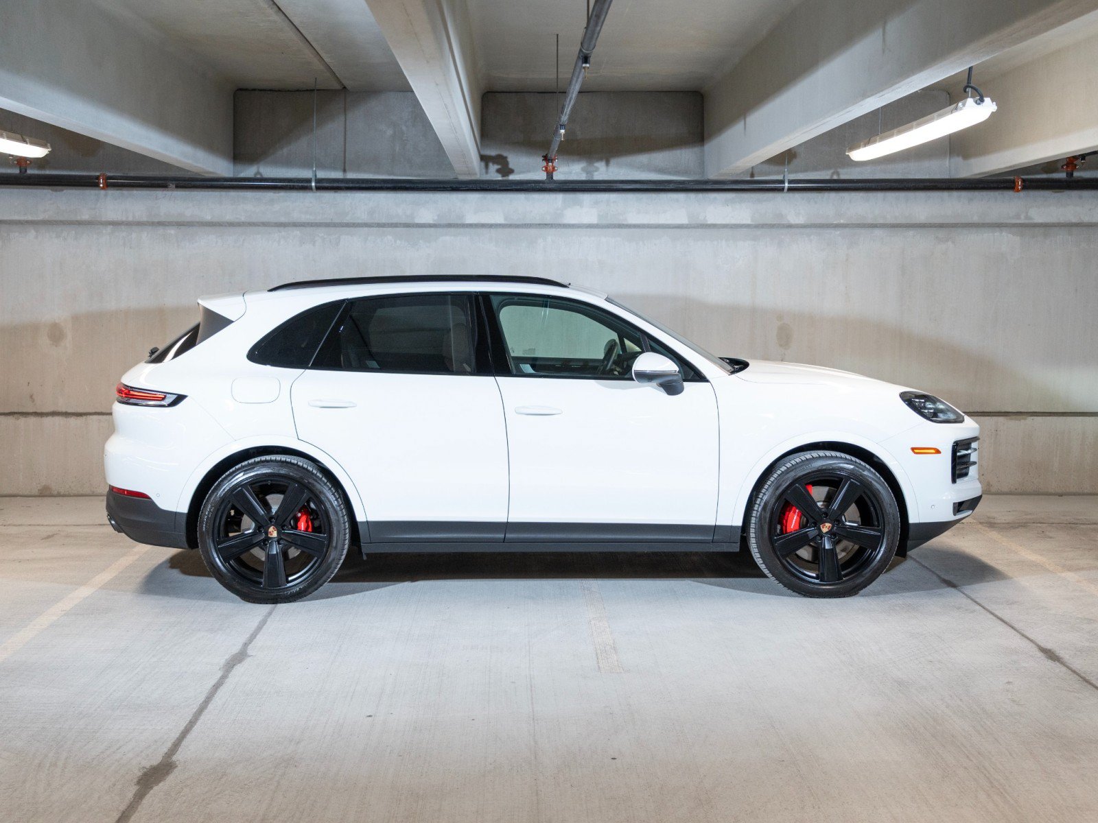 Certified 2026 Porsche Cayenne S AWD/4WD image 8