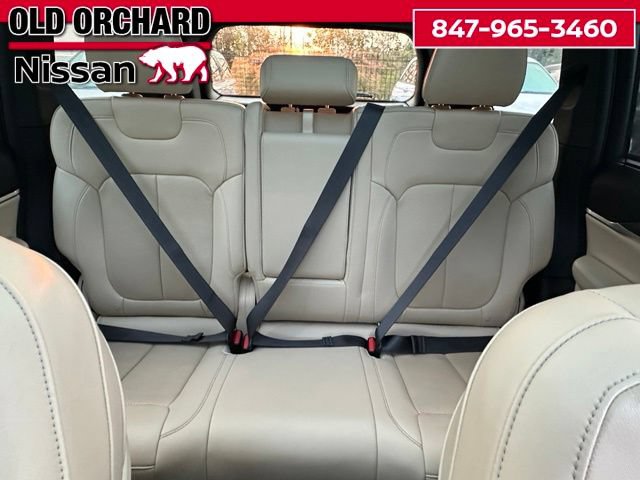 Used 2022 Jeep Grand Cherokee Limited 4xe w/ Luxury Tech Group II AWD/4WD image 10