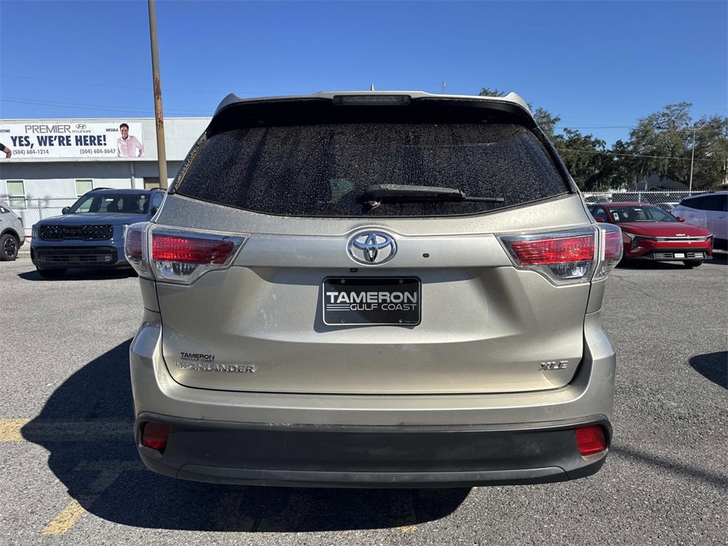 Used 2016 Toyota Highlander XLE image 13