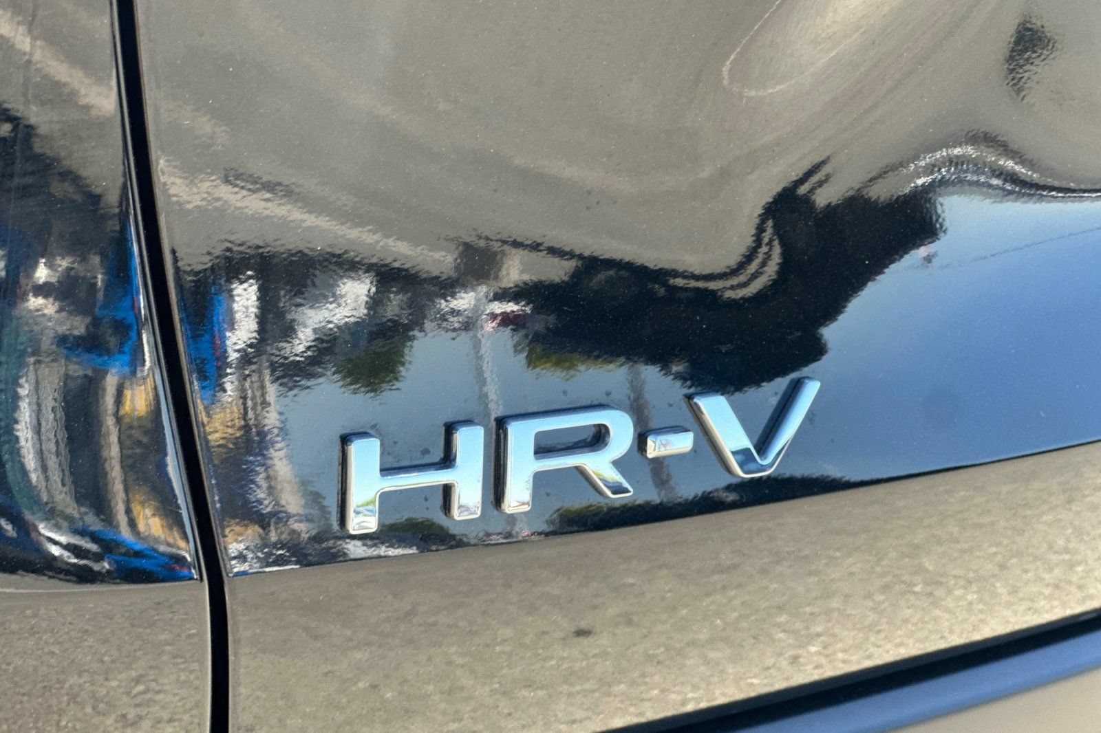 Used 2024 Honda HR-V LX image 26