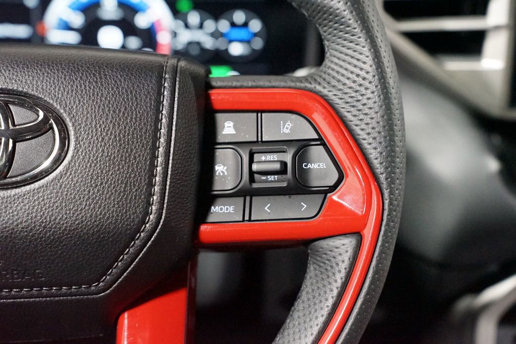 Used 2025 Toyota Tundra Limited image 14