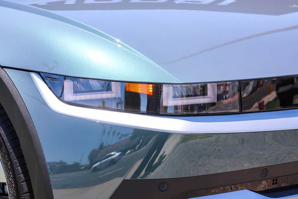 New 2026 Hyundai Ioniq 5 SE RWD image 4