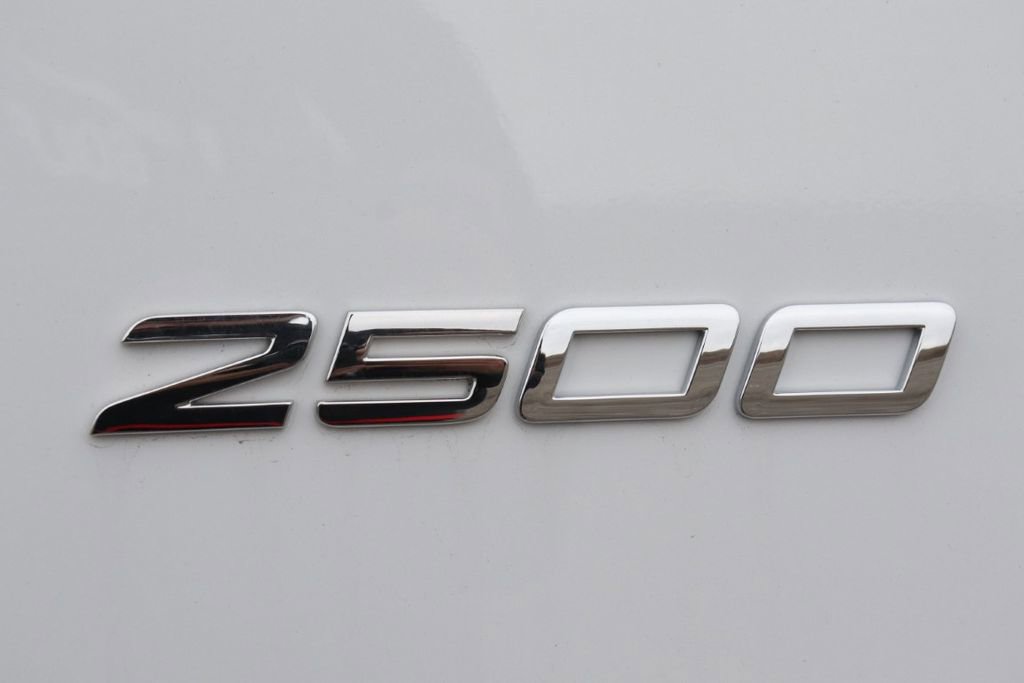 Used 2025 Mercedes-Benz Sprinter 2500 image 19