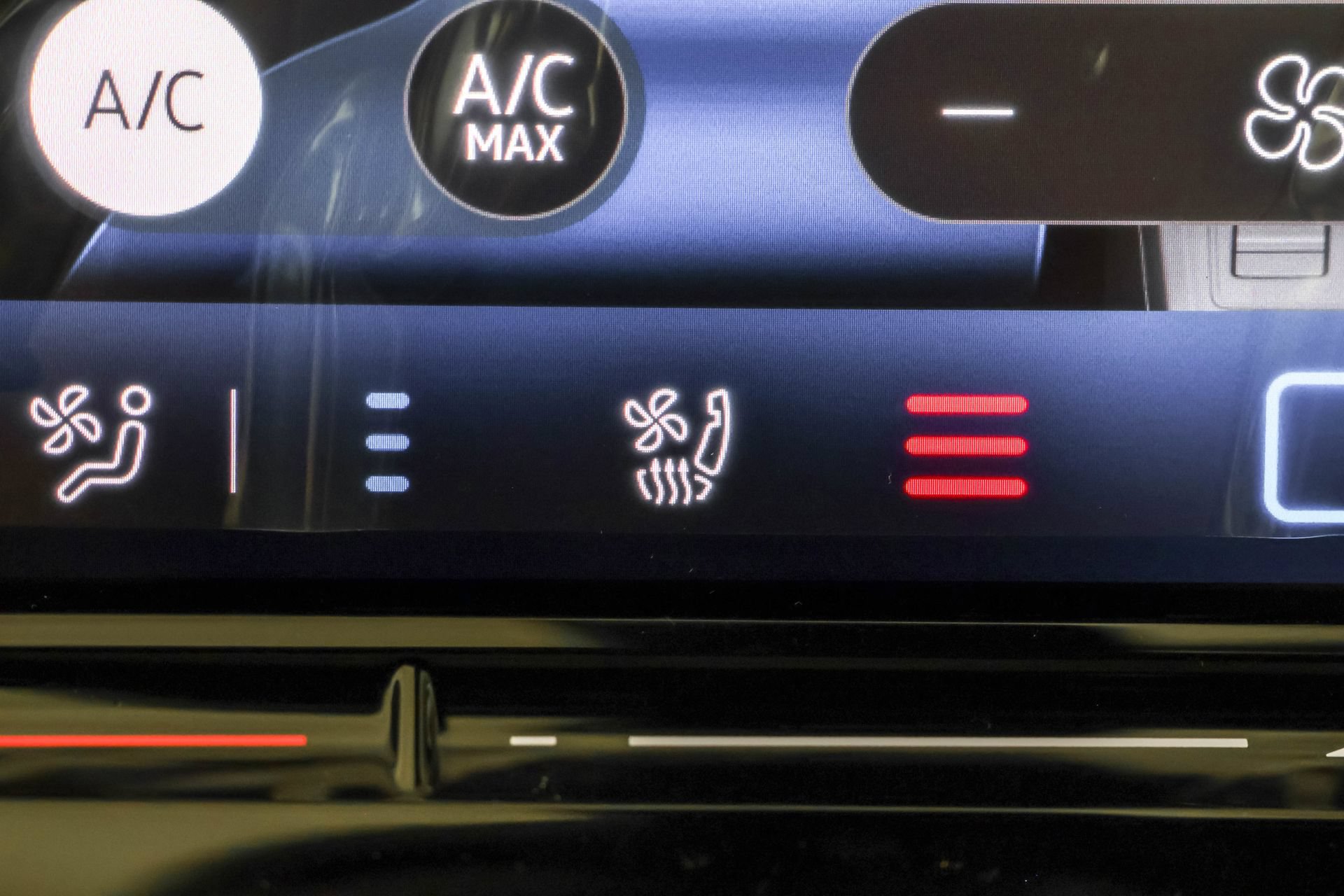 New 2026 Volkswagen Golf AWD/4WD image 30