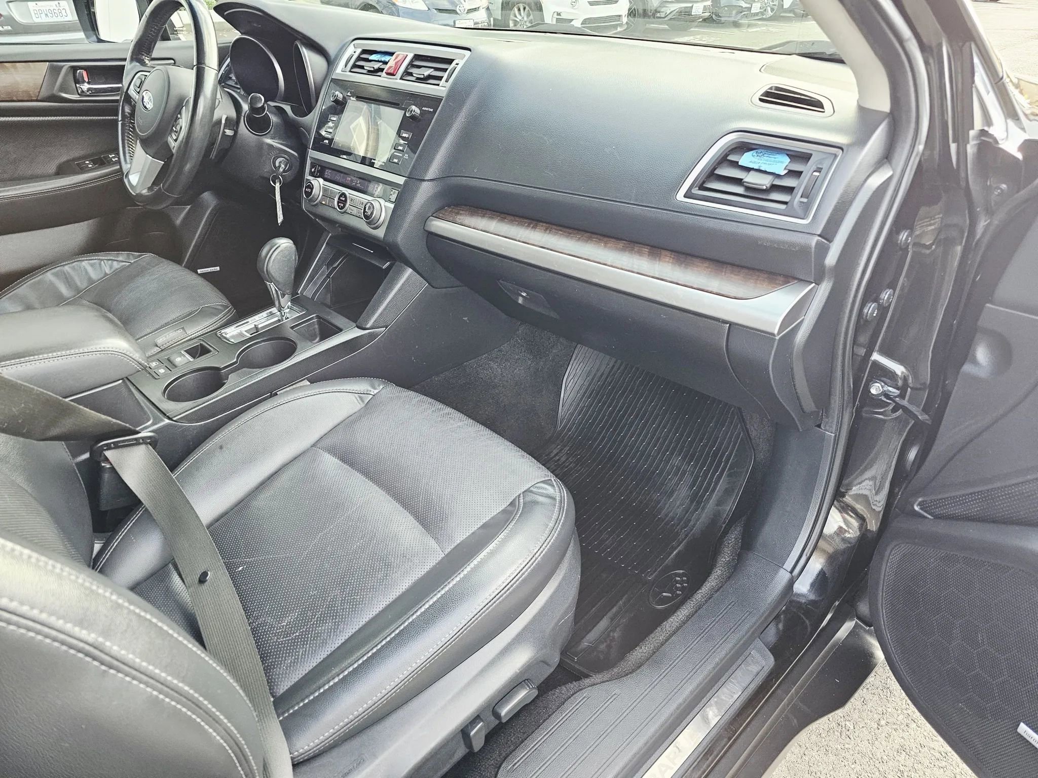 Used 2015 Subaru Outback 2.5i Limited image 11