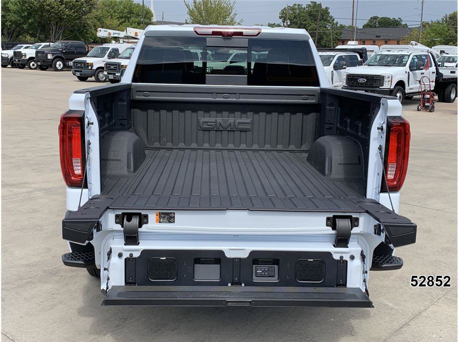 Used 2026 GMC Sierra 1500 Denali Ultimate AWD/4WD image 11