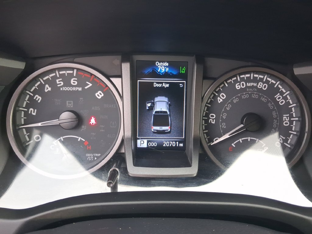 Used 2023 Toyota Tacoma TRD Sport w/ Advanced Technology Package AWD/4WD image 17