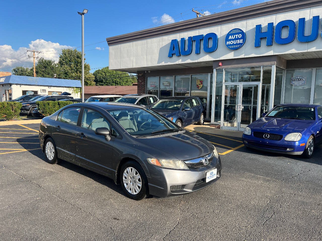 Used 2010 Honda Civic DX-VP image 3