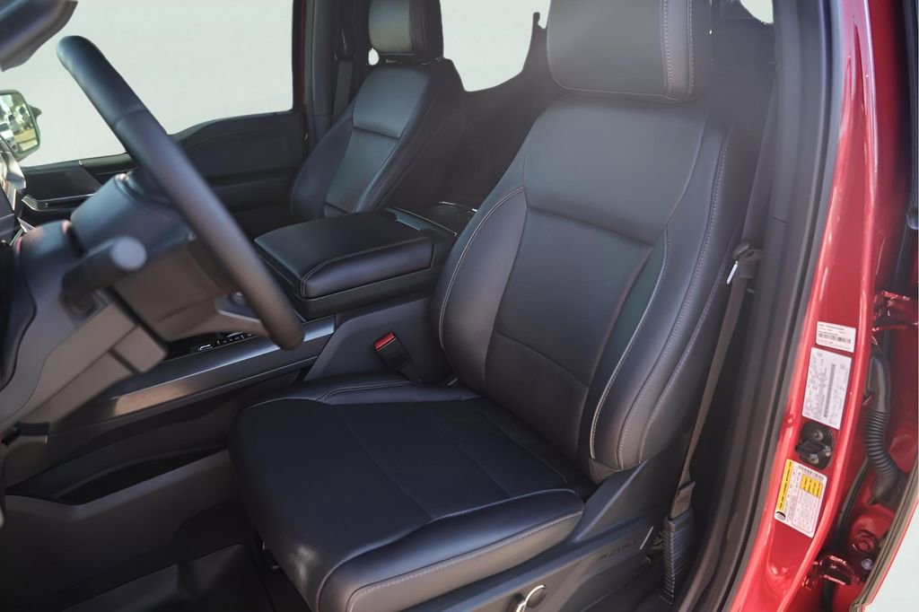 Used 2025 Ford F150 Lariat w/ Equipment Group 502A High image 10