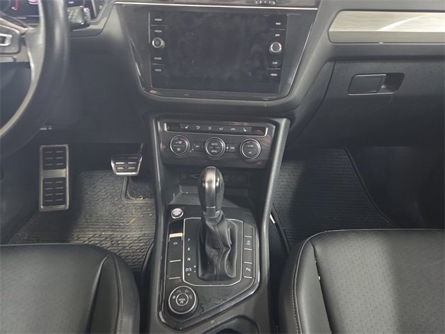 Used 2019 Volkswagen Tiguan SEL Premium R-Line image 10