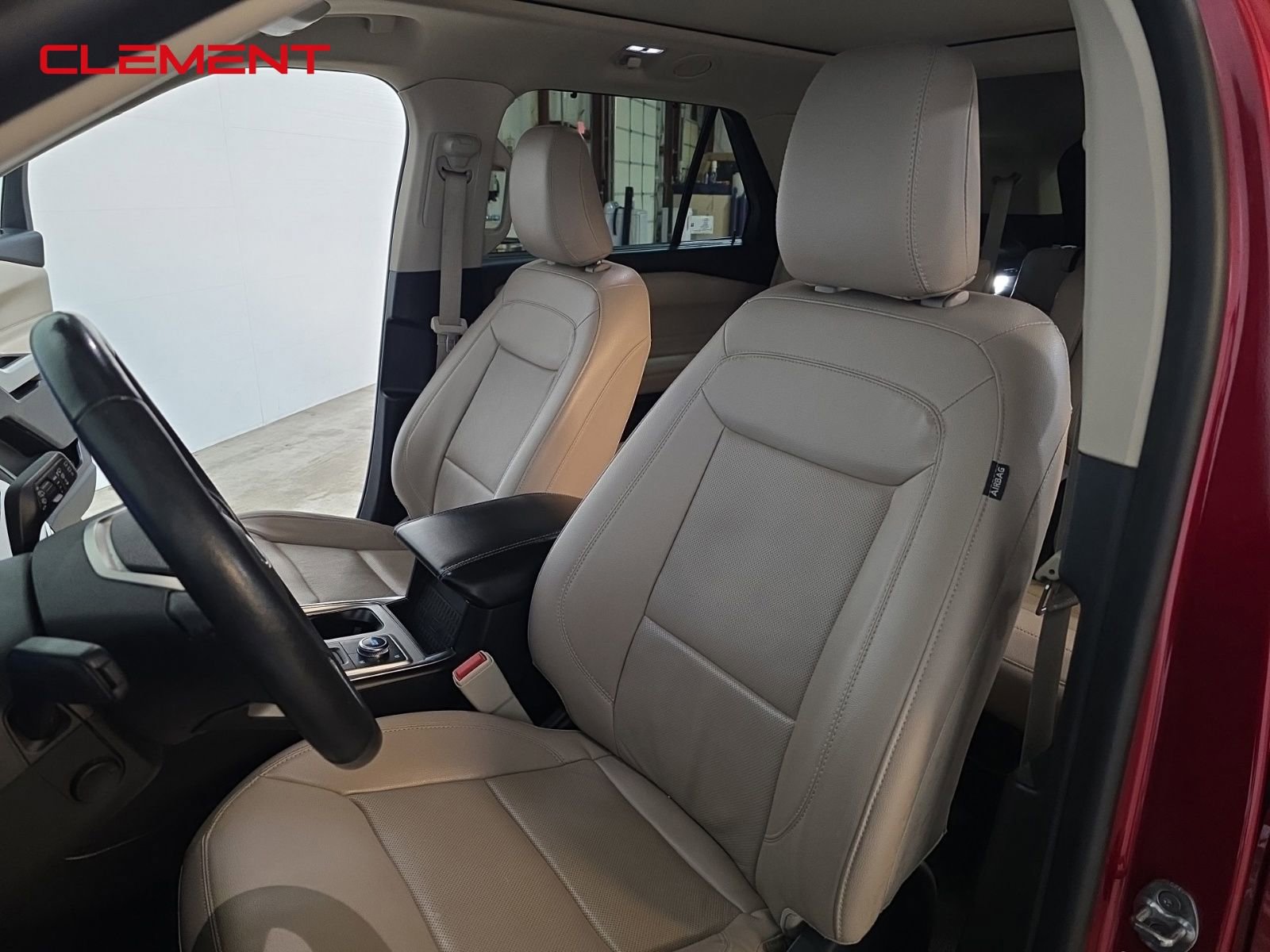 Used 2021 Ford Explorer Limited w/ Equipment Group 301A image 32