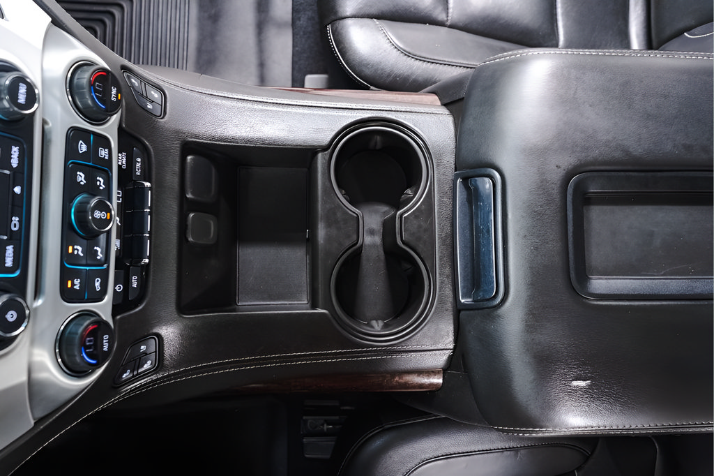 Used 2020 GMC Yukon SLT AWD/4WD image 19