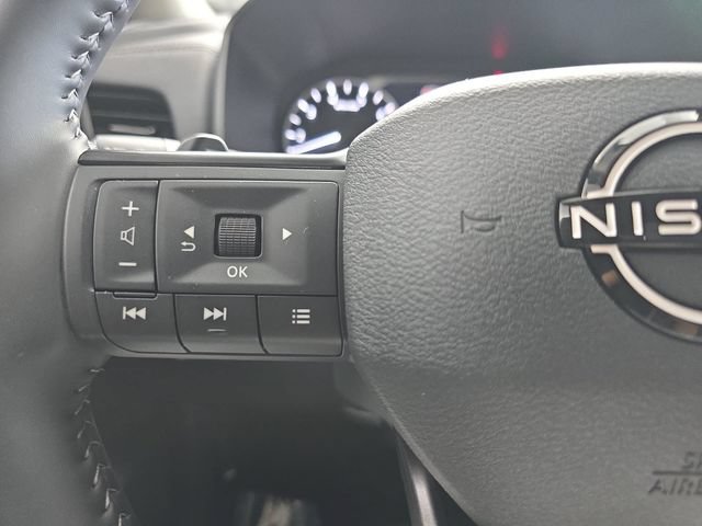 Used 2026 Nissan Rogue Dark Armor AWD/4WD image 17