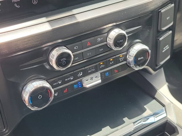 Certified 2026 Ford F250 Lariat AWD/4WD image 29