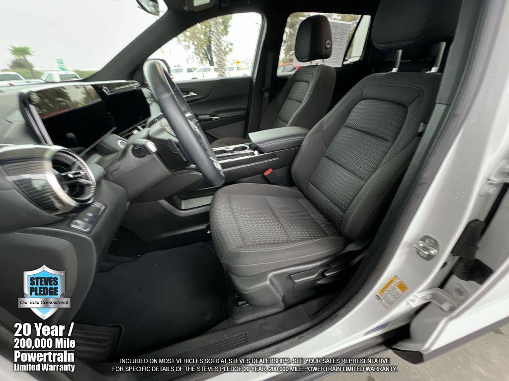 Used 2025 Chevrolet Equinox LT image 21