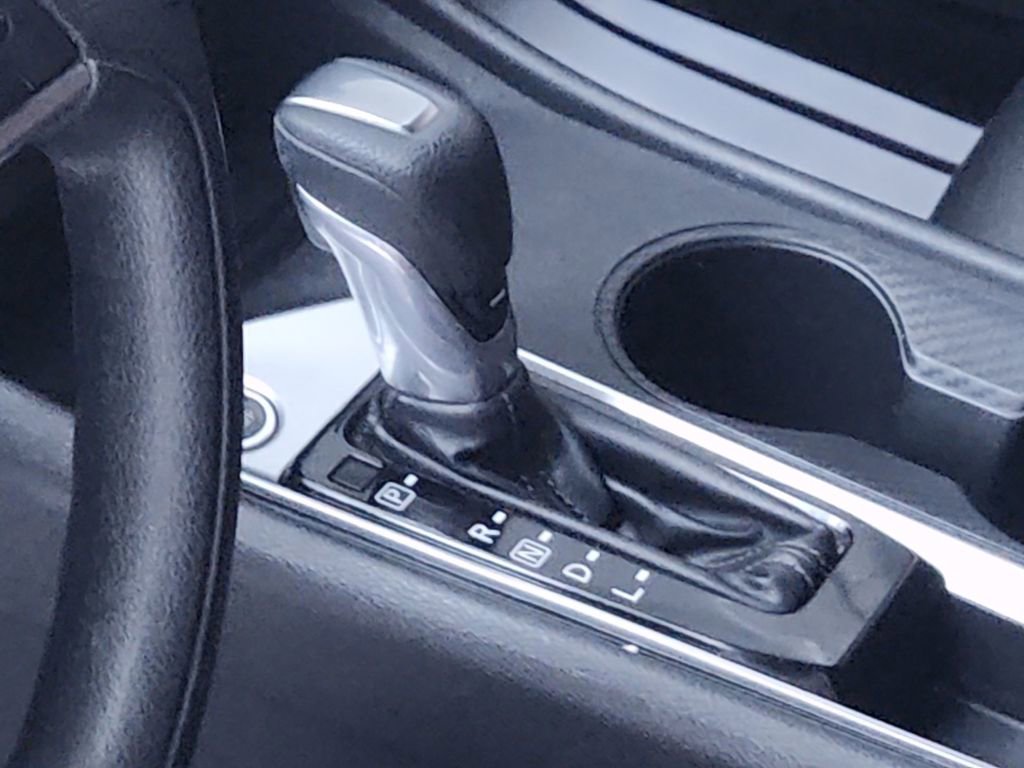 Used 2019 Nissan Altima 2.5 S FWD image 19