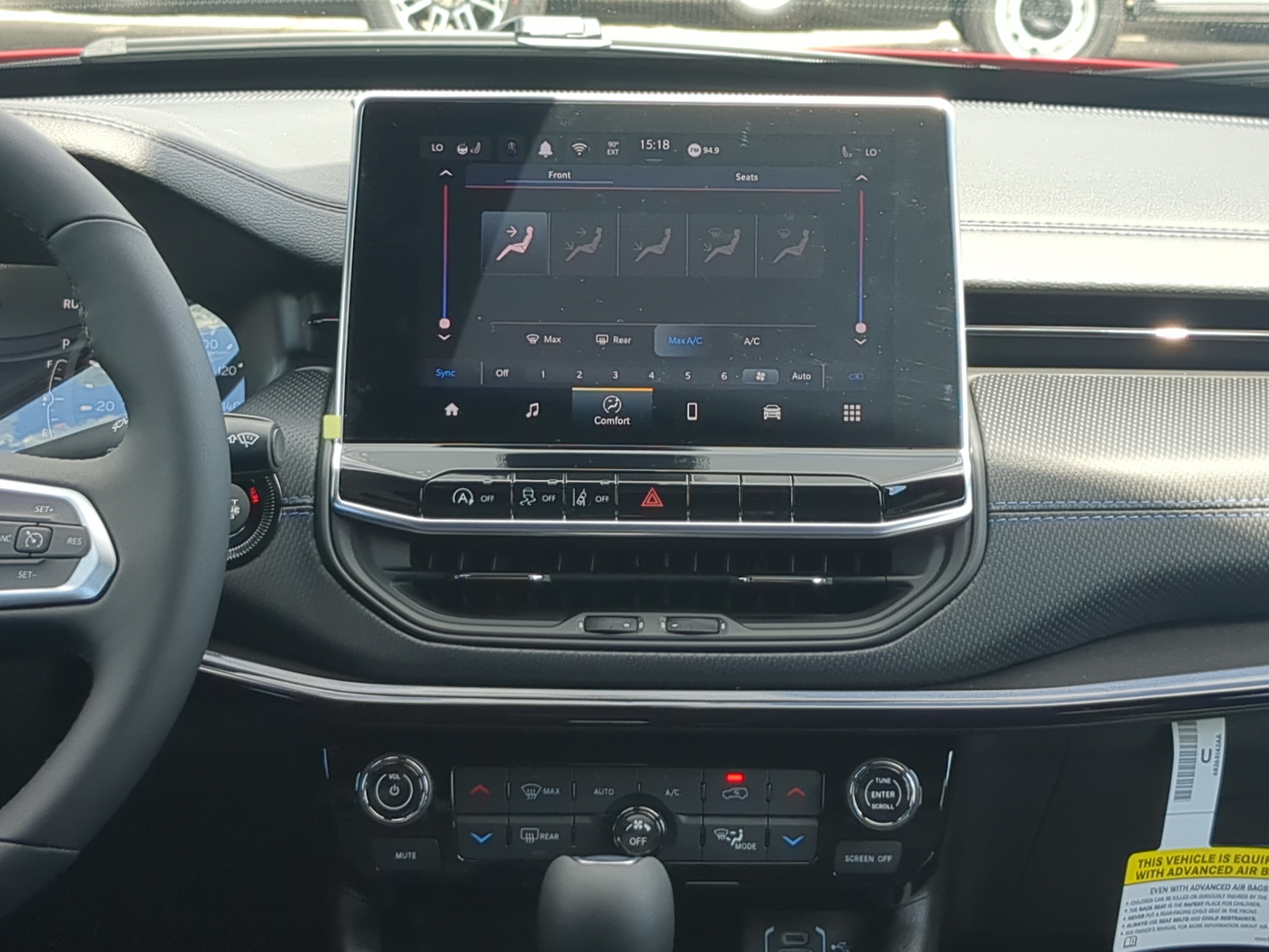 New 2026 Jeep Compass Latitude AWD/4WD image 16