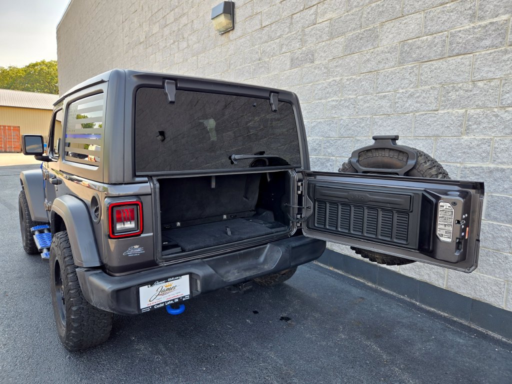 Used 2019 Jeep Wrangler Sport AWD/4WD image 36