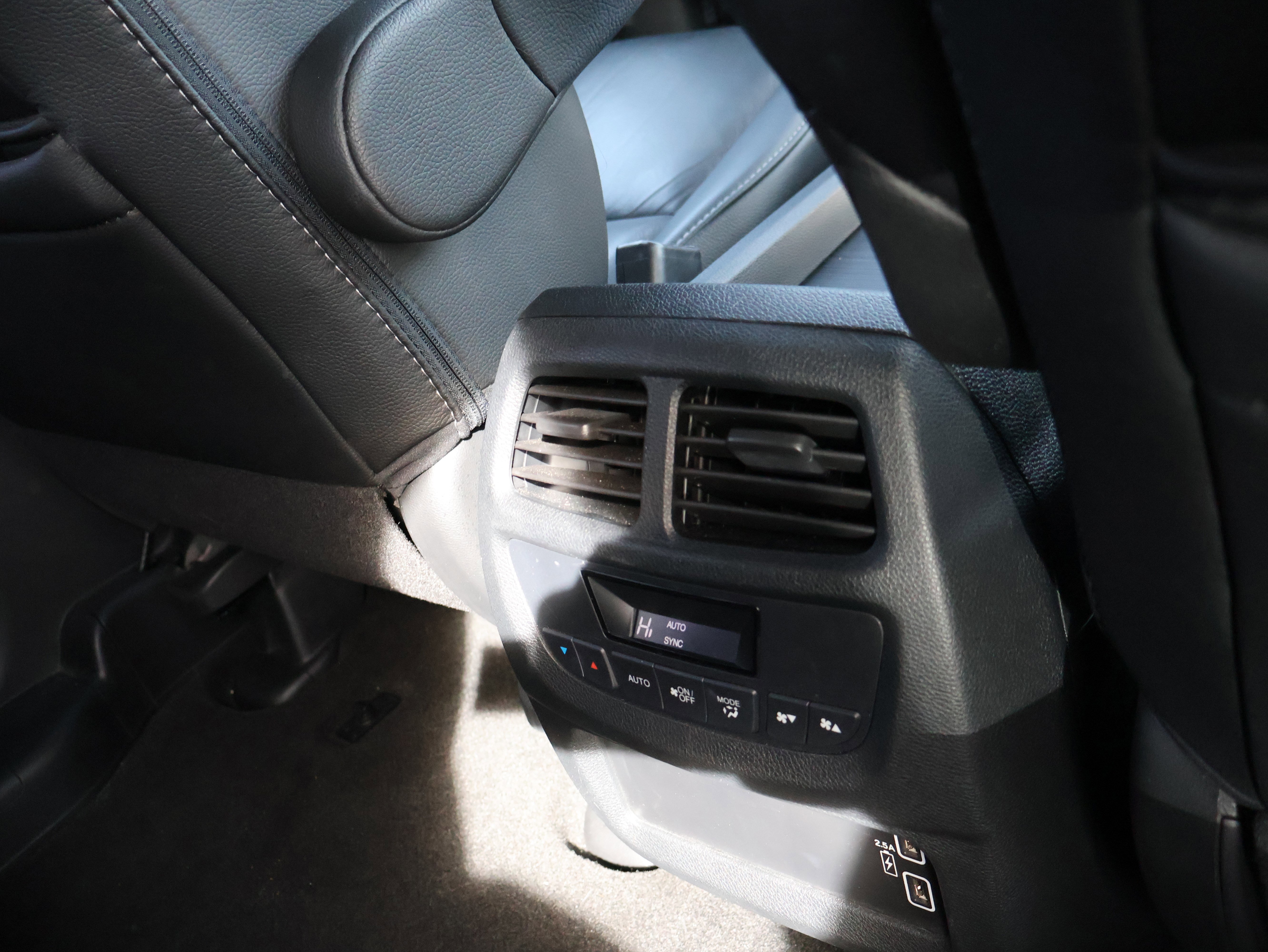 Used 2022 Honda Pilot Special Edition image 12