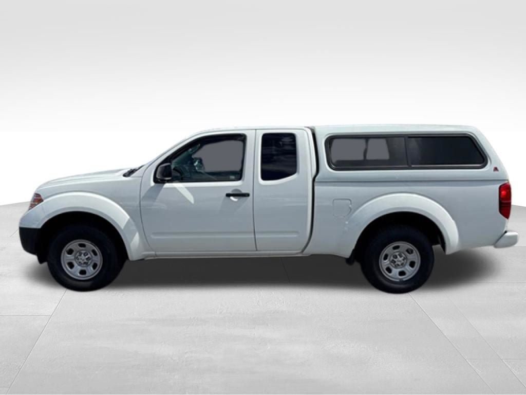 Used 2019 Nissan Frontier S RWD image 2