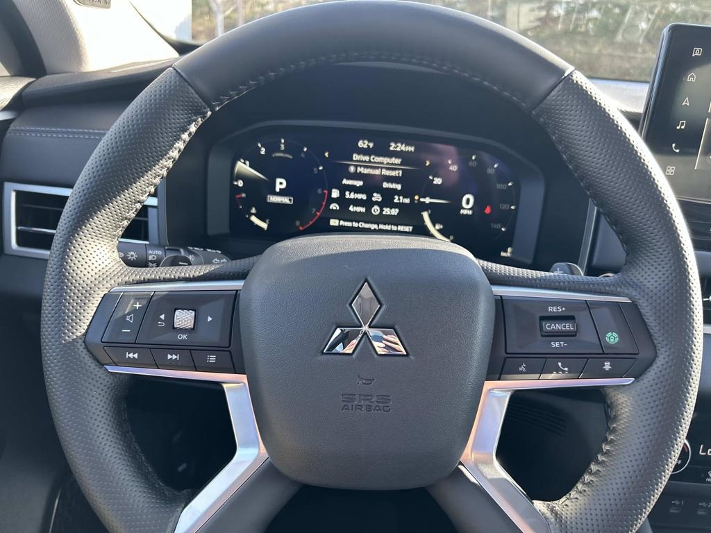 New 2026 Mitsubishi Outlander SE FWD image 31