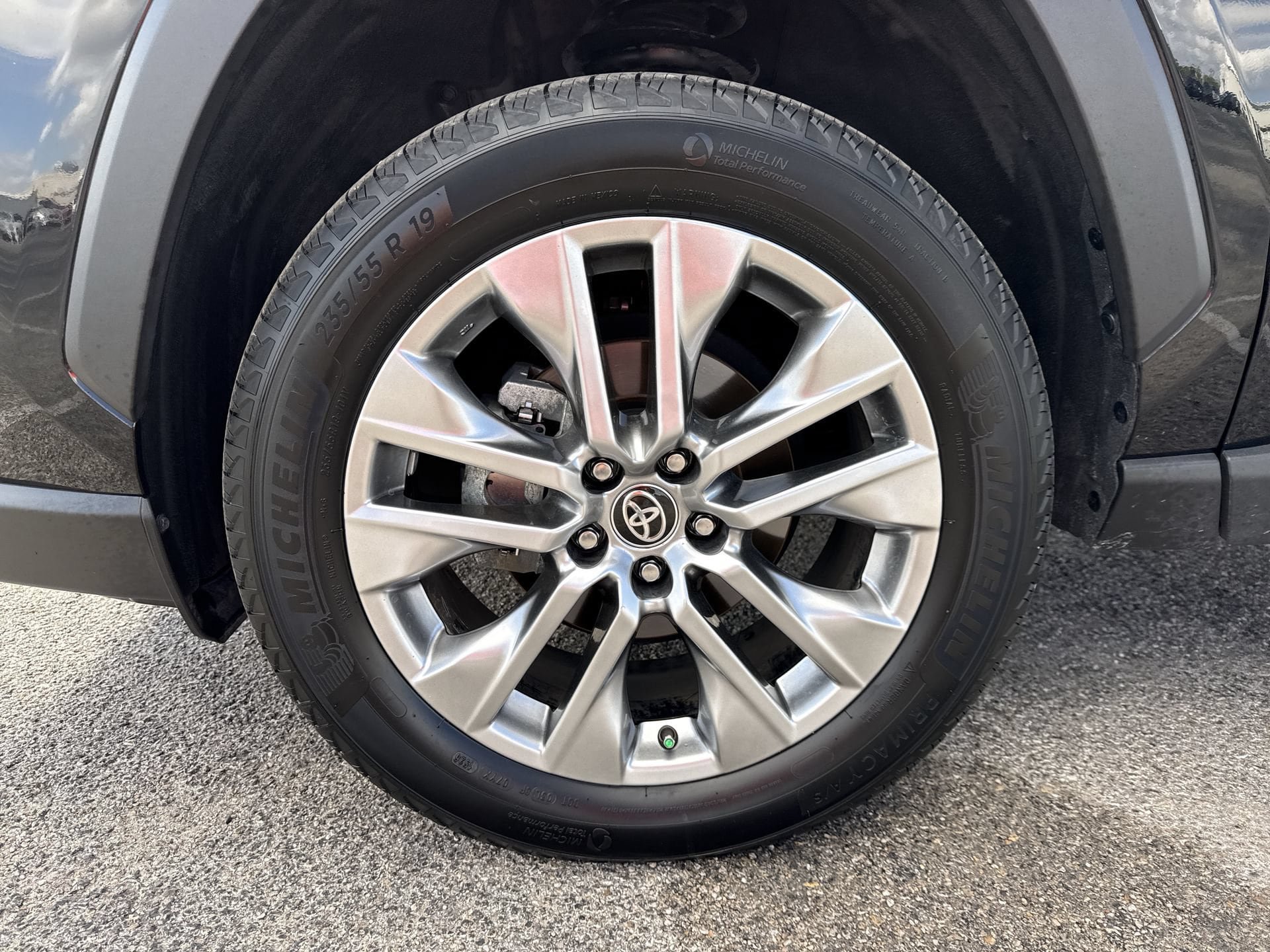 Certified 2025 Toyota RAV4 XLE Premium FWD image 19