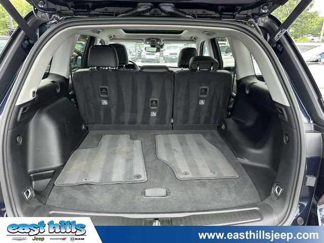 Used 2023 Jeep Grand Cherokee Limited AWD/4WD image 23