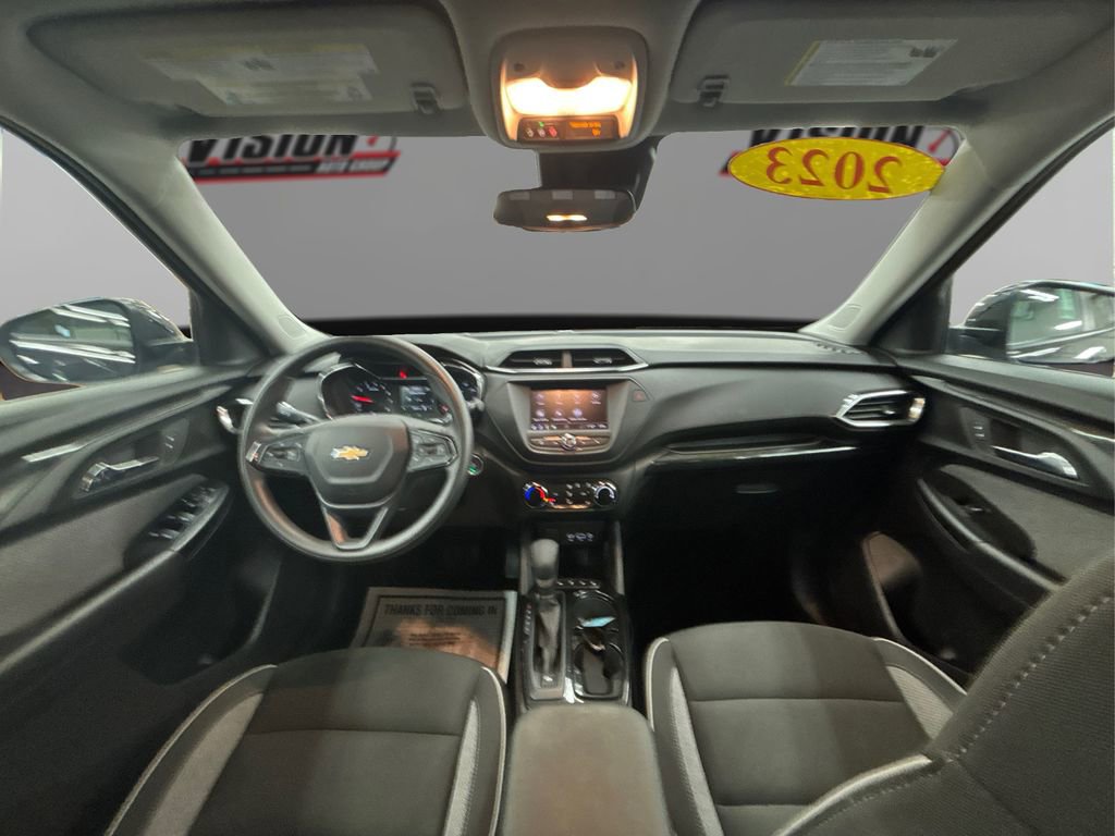 Used 2023 Chevrolet TrailBlazer LT image 25