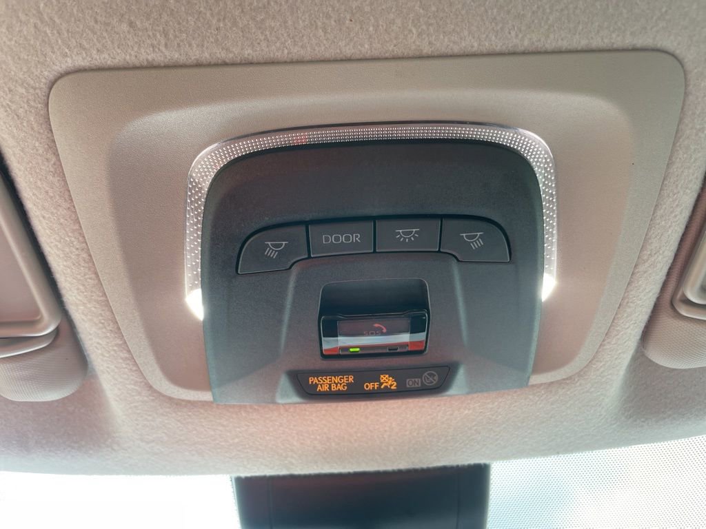 Used 2022 Toyota Corolla Cross LE image 27