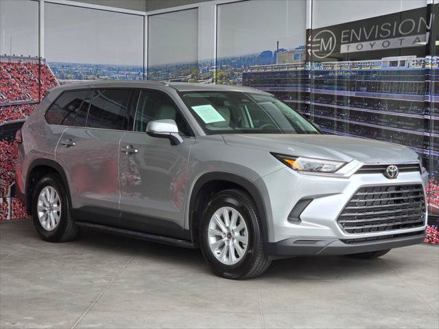 Certified 2026 Toyota Grand Highlander FWD image 1