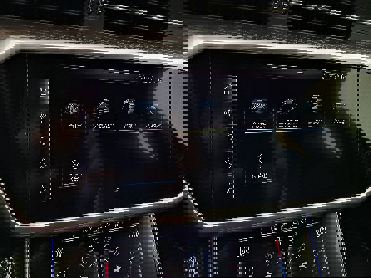 Used 2020 Audi S6 Premium Plus w/ S Sport Package image 37