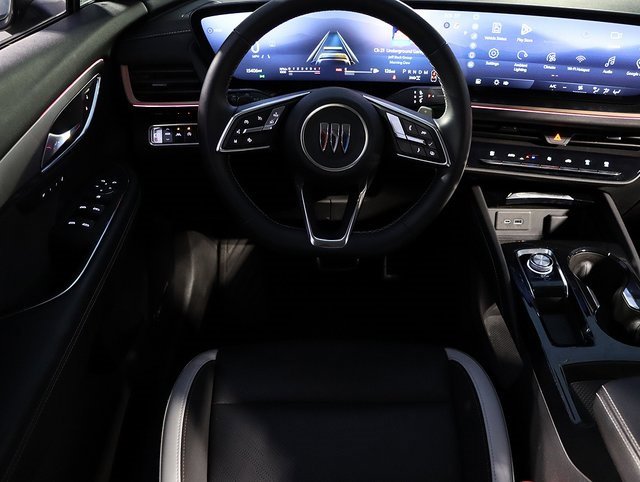 Certified 2025 Buick Envision Sport Touring image 15