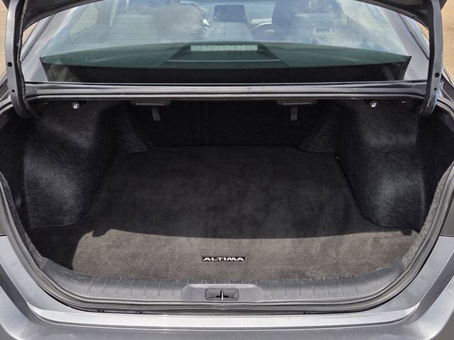 Used 2025 Nissan Altima 2.5 SV FWD image 23