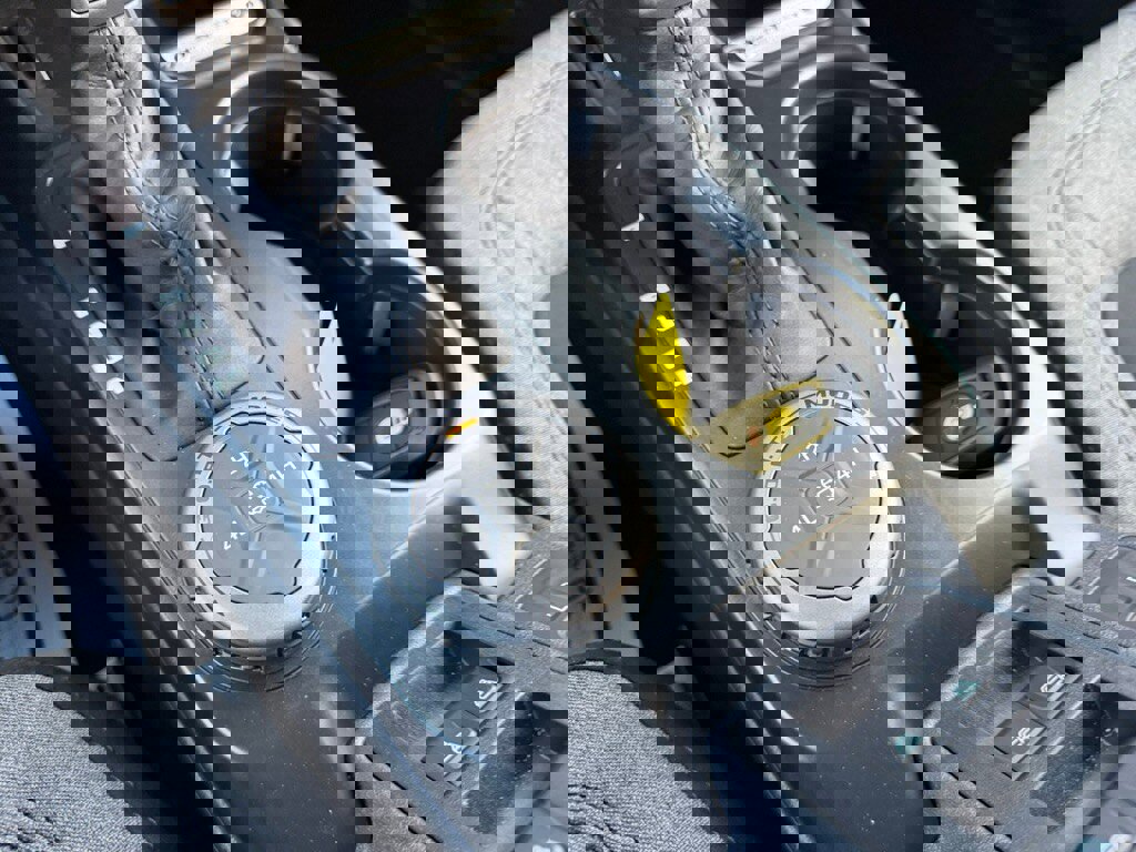 New 2025 Ford Bronco 4-Door image 21