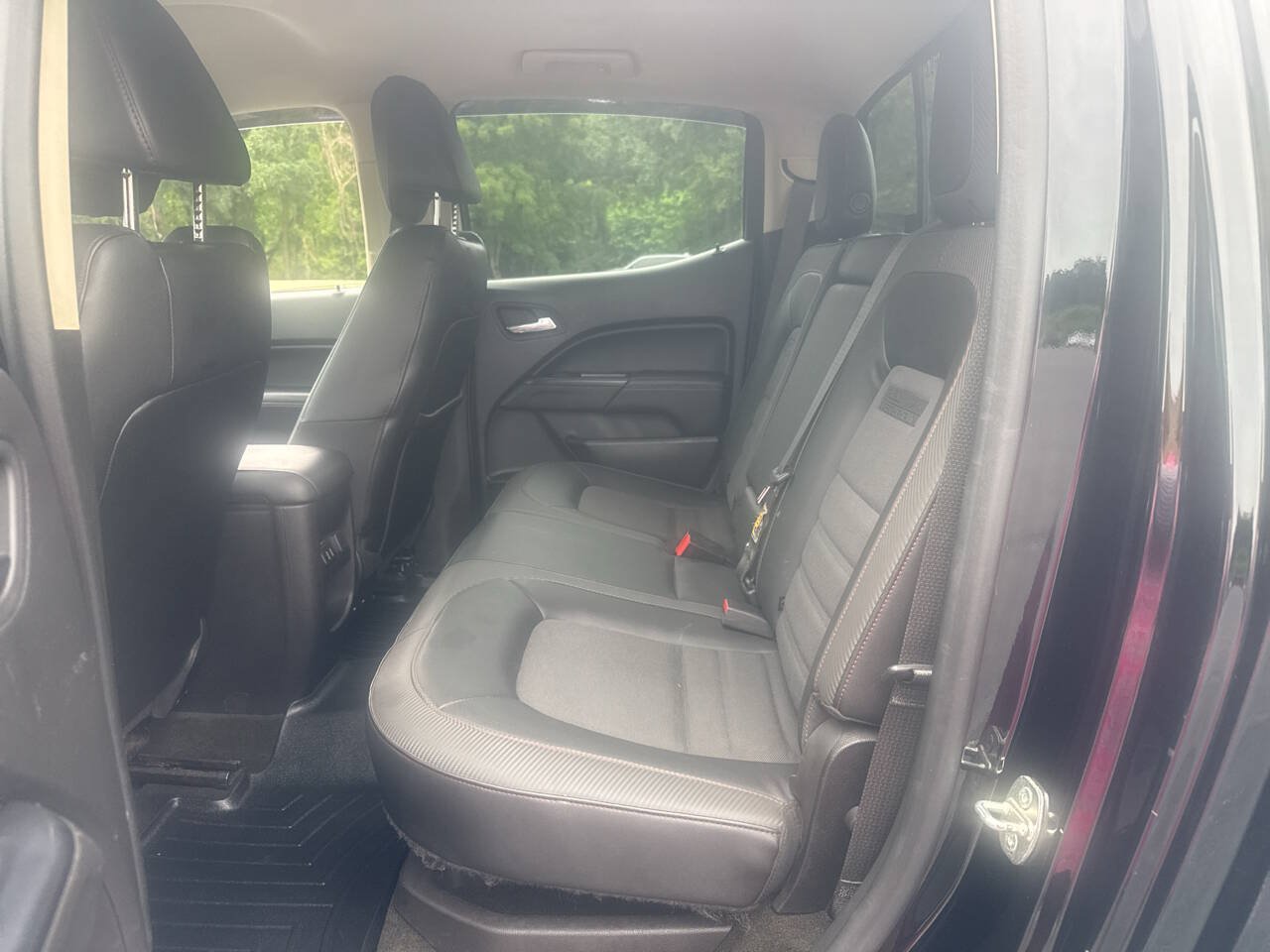 Used 2017 GMC Canyon SLE w/ All Terrain X Package AWD/4WD image 26