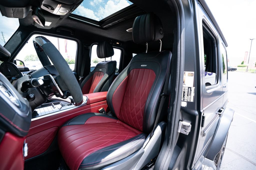 Used 2025 Mercedes-Benz G 63 AMG 4MATIC image 25