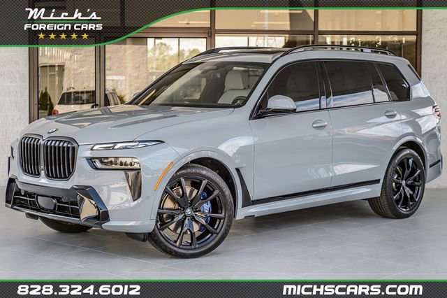Used 2023 BMW X7 xDrive40i w/ M Sport Package image 1