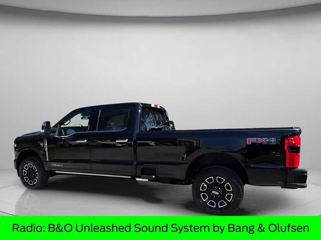 Used 2023 Ford F350 Platinum image 18