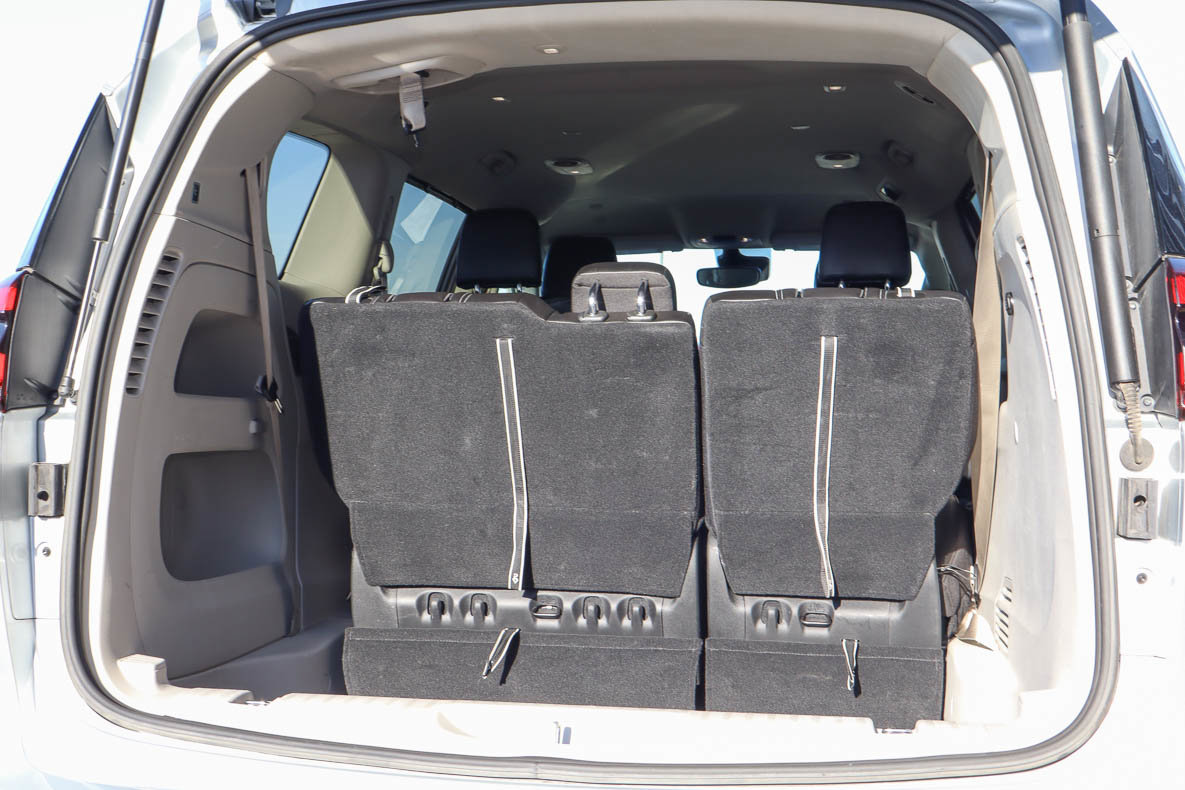 Used 2023 Chrysler Pacifica Touring-L FWD image 10