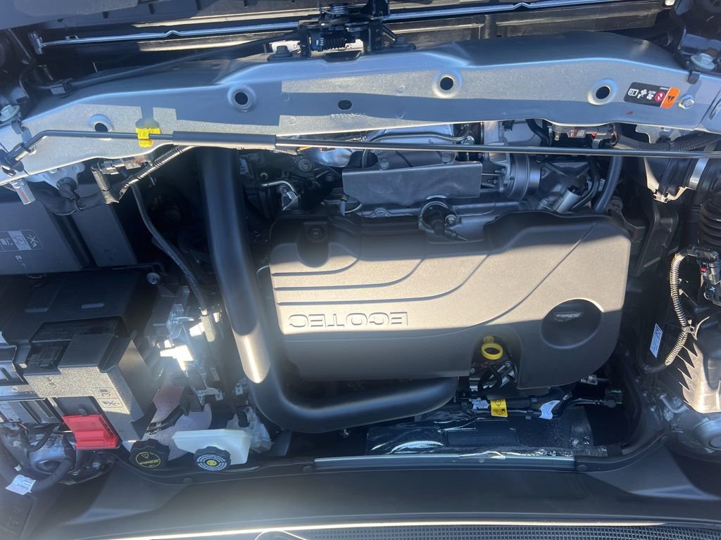 New 2026 Chevrolet Equinox LT w/ Convenience Package II image 38