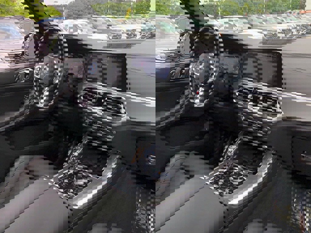 Used 2023 BMW X5 xDrive45e w/ Executive Package image 21