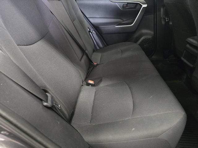 Used 2020 Toyota RAV4 LE w/ All Weather Liner Package AWD/4WD image 17